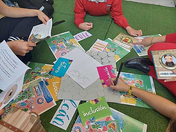 Trabajo desarrollado por alumnos participantes en el concurso de la ONCE.