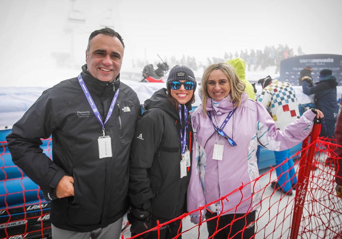 Francisco Rodríguez, Rocío Díaz y Marifrán Carazo, ayer.