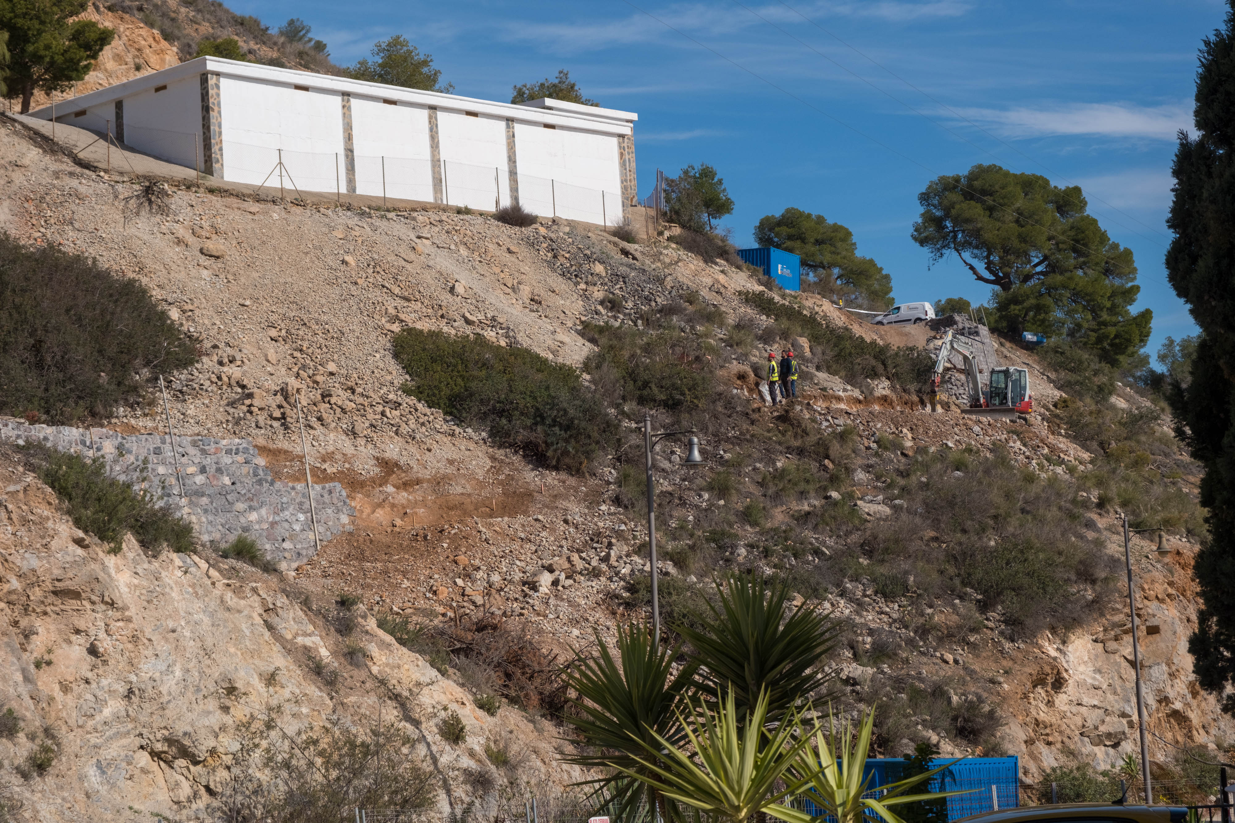 El abandono de los Cármenes del Mar de Almuñécar, en imágenes