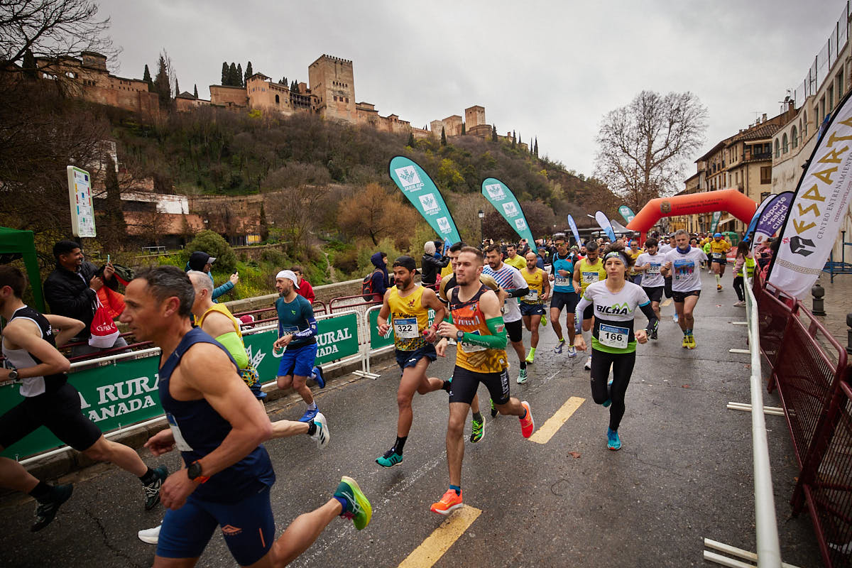 Encuéntrate en la carrera del Ave María de Granada
