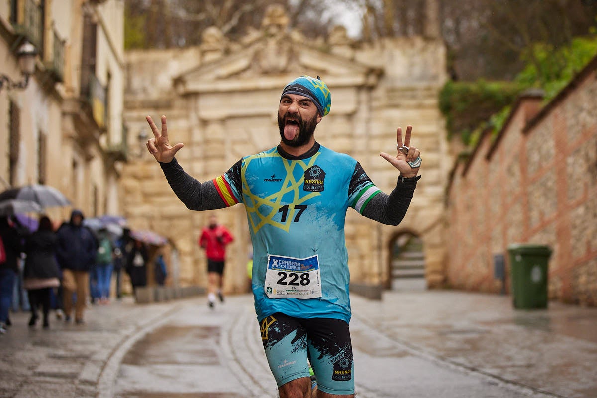 Encuéntrate en la carrera del Ave María de Granada