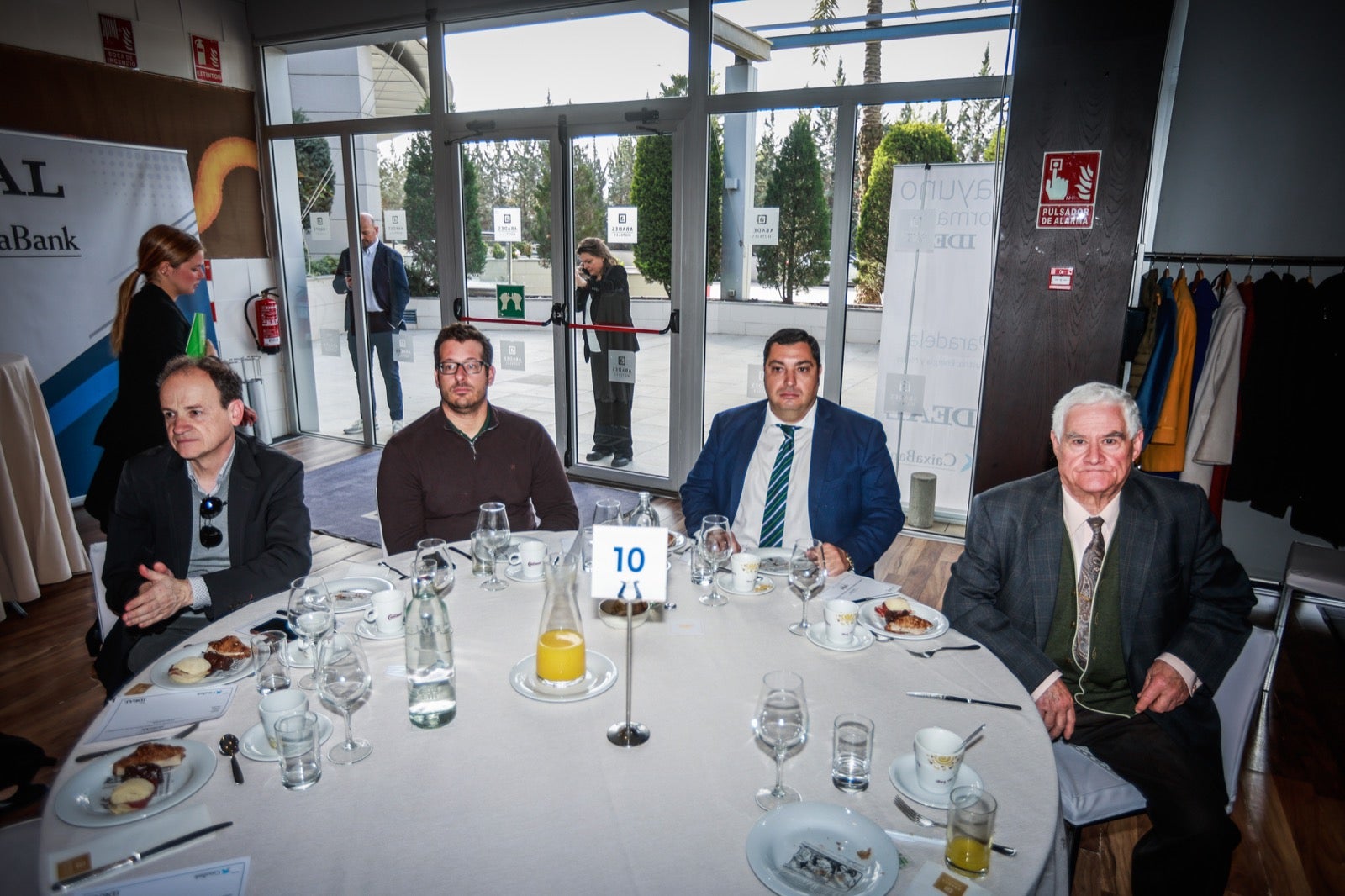 El desayuno IDEAL con el consejero Paradela, en imágenes