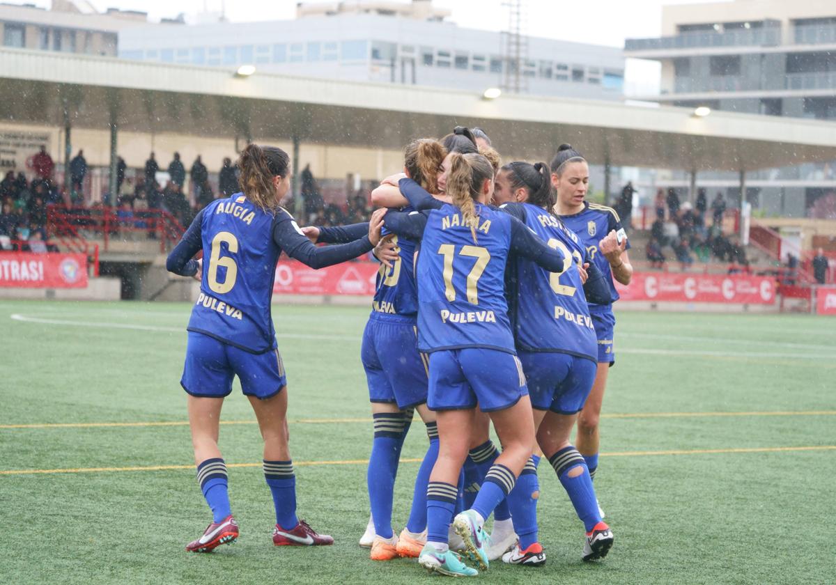 Celebración de uno de los goles al Levante Las Planas el pasado sábado.