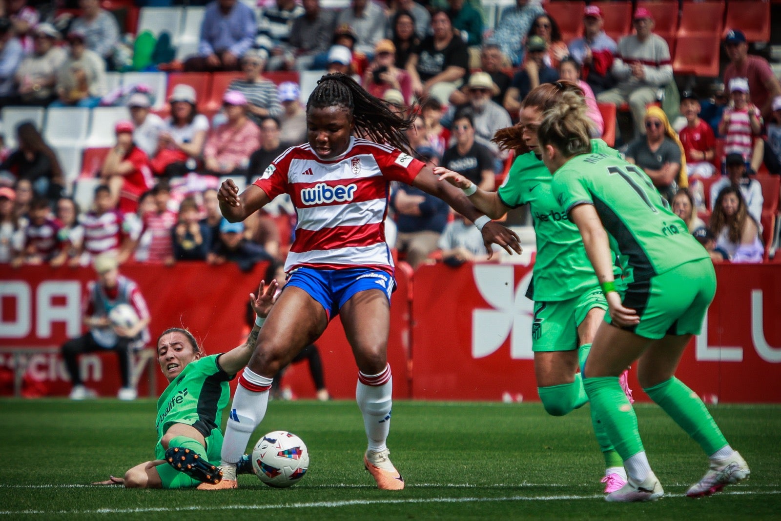 El Granada - Atlético de Madrid visto a pie de campo