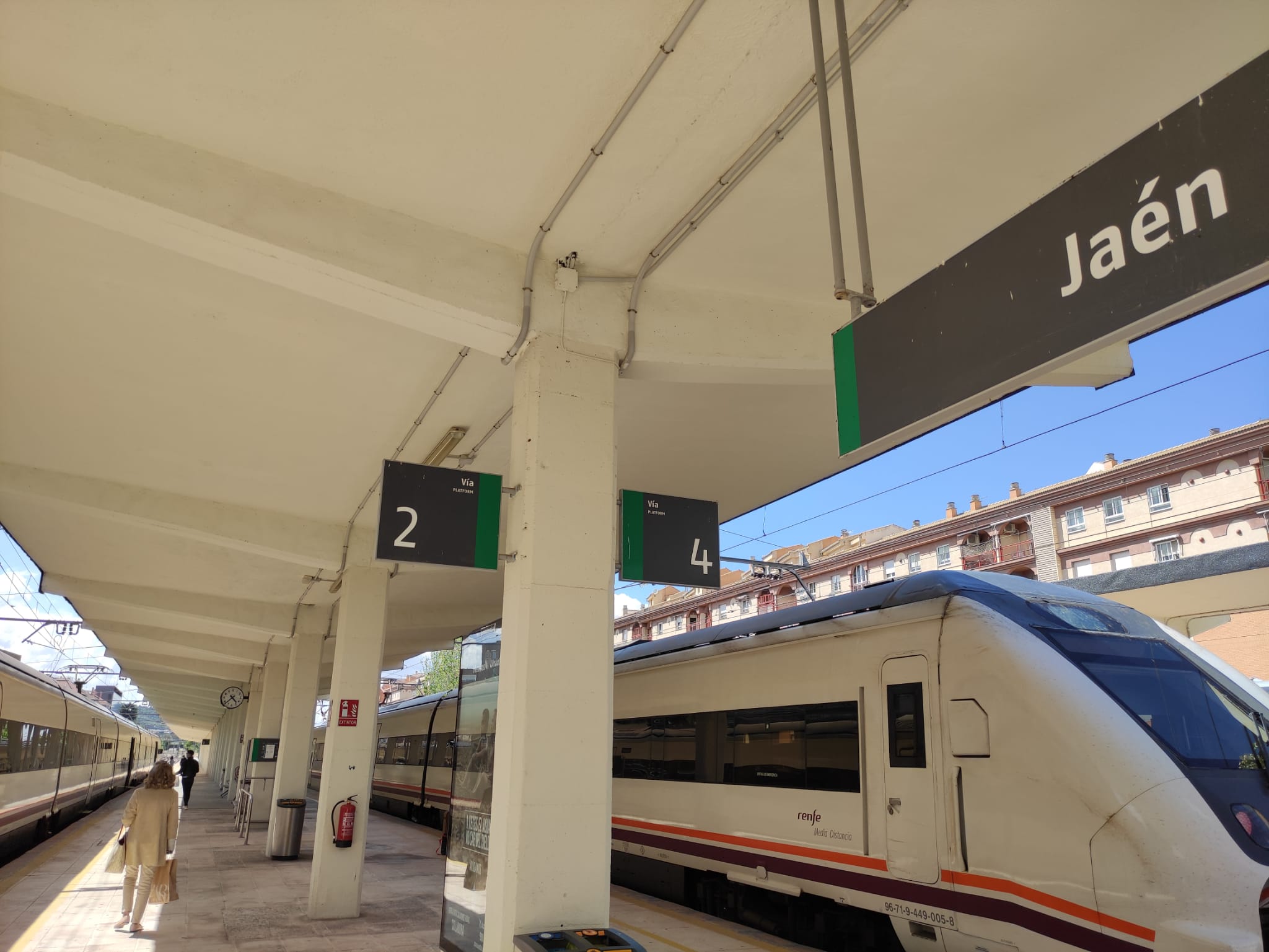 Renfe restablece los horarios habituales de dos trenes media distancia jaén-madrid | ideal