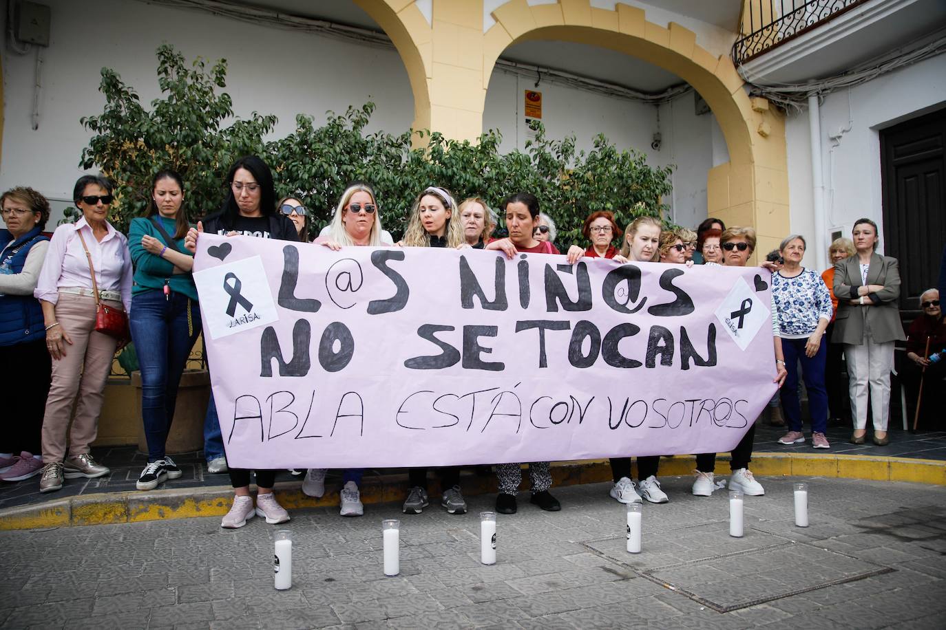 Organizan una colecta para pagar el sepelio de las niñas asesinadas en Las Alcubillas
