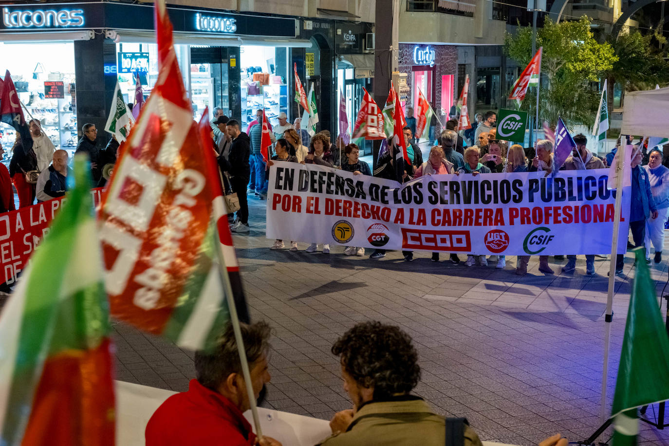 Concentración de los trabajadores de limpieza.