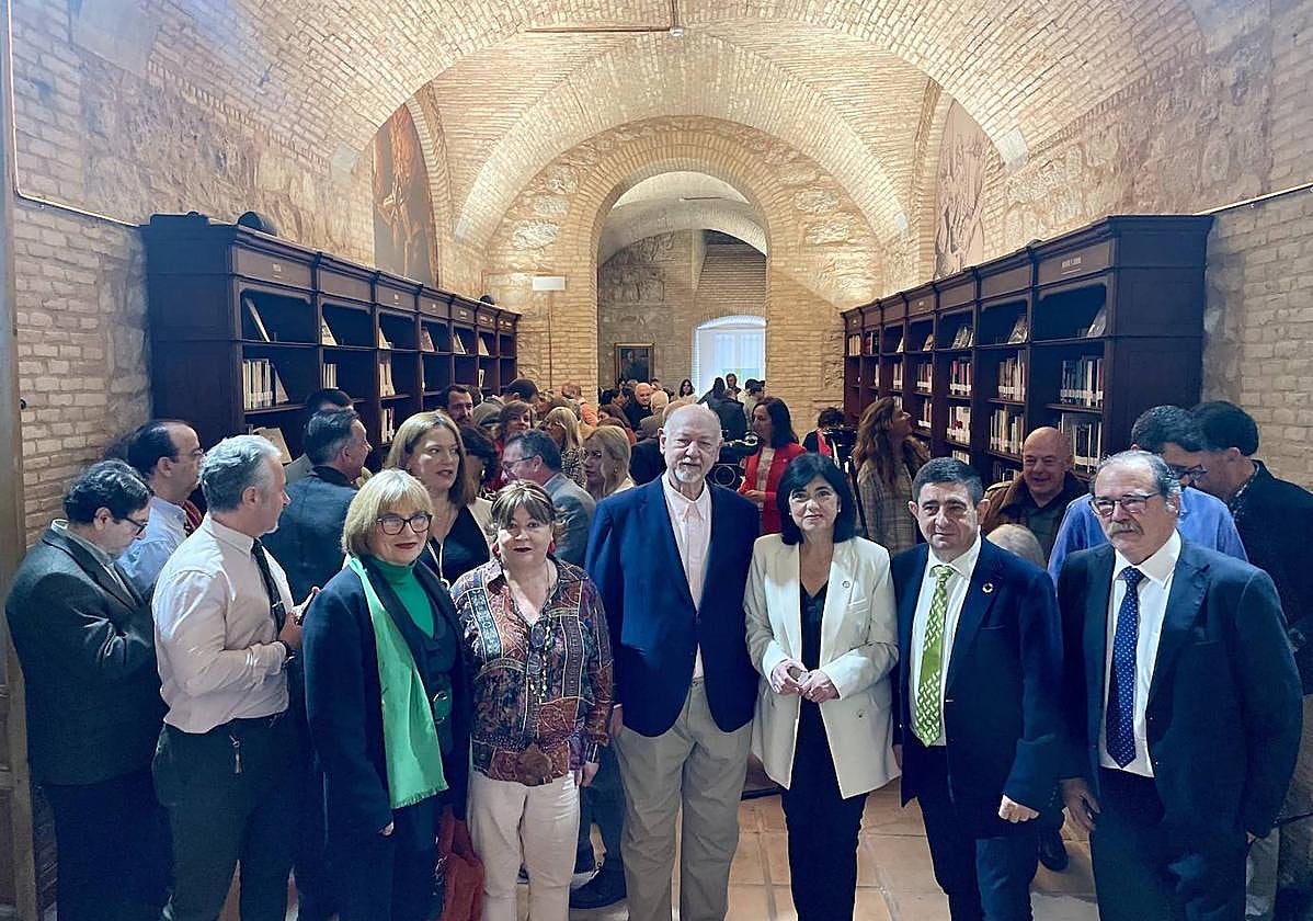 Vista de la biblioteca en el día de su inauguración.