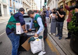 Material incautado en la vivienda de Rubiales en la calle Reyes Católicos de Granada