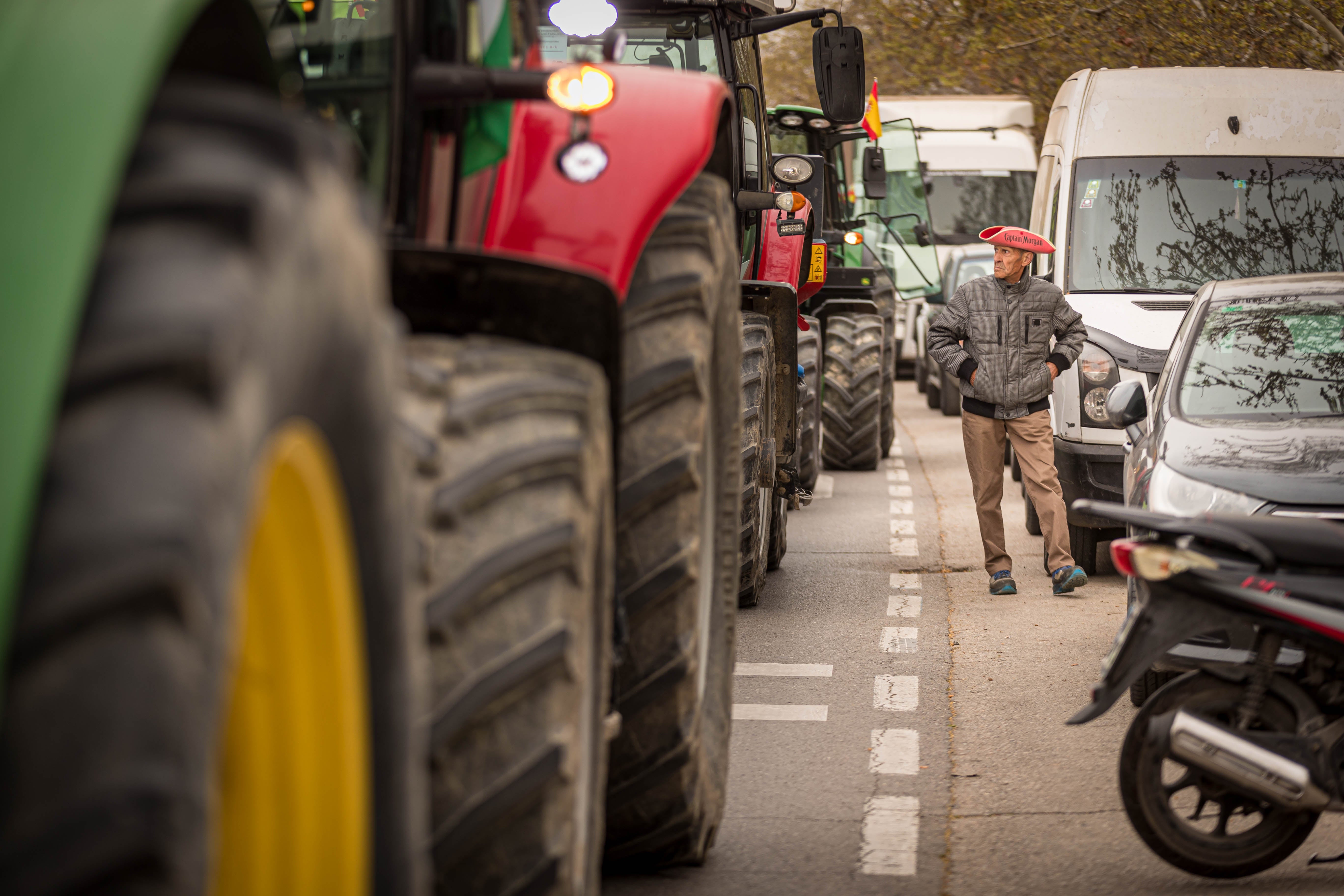 La tractorada de Granada, en imágenes