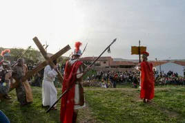 Las imágenes del Vía Crucis viviente de Gor