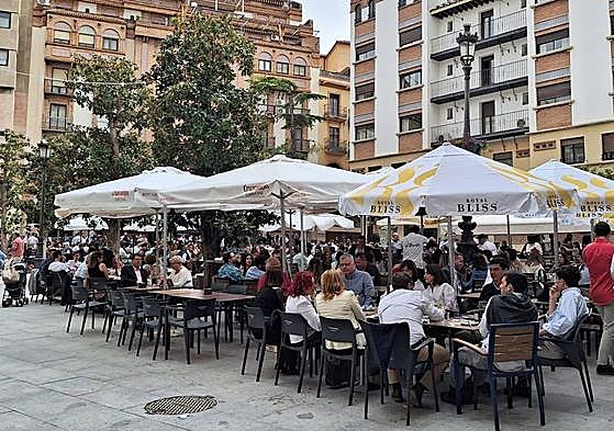 Ambiente en el centro de Jaén este Domingo de Ramos.