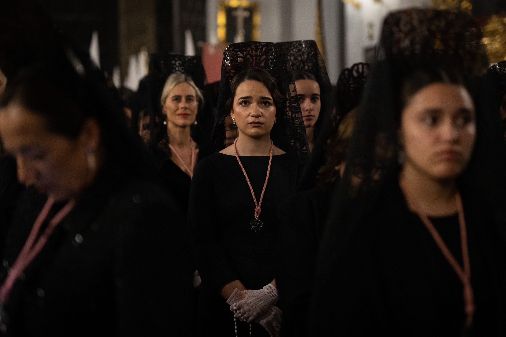 Las fotos de los momentos más íntimos y emotivos del Lunes Santo en Granada