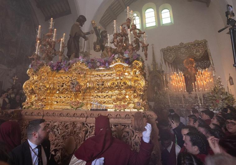 La 'levantá' en el templo de Luz y Trabajo.