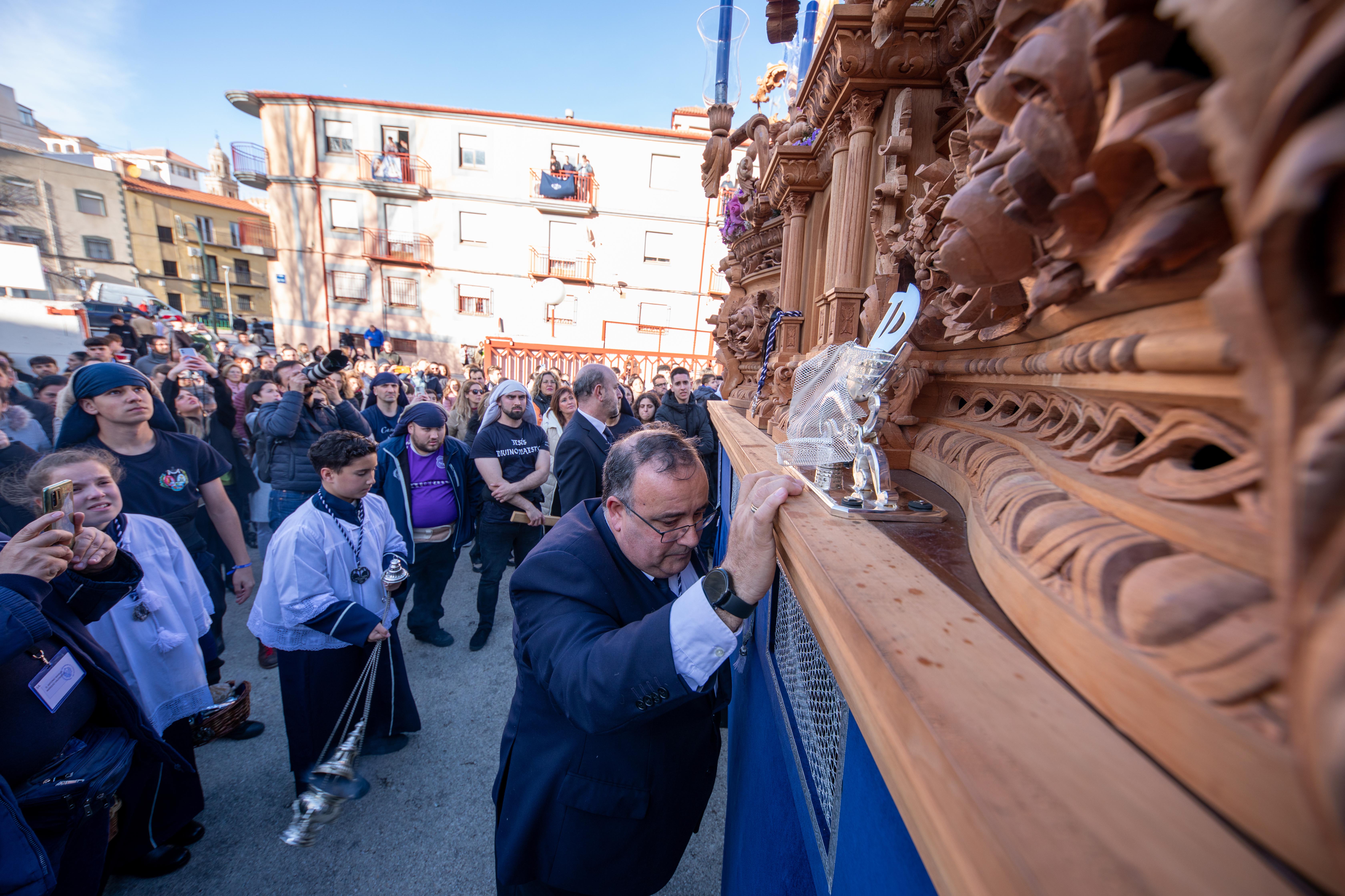 Una demostración de amor al Divino Maestro