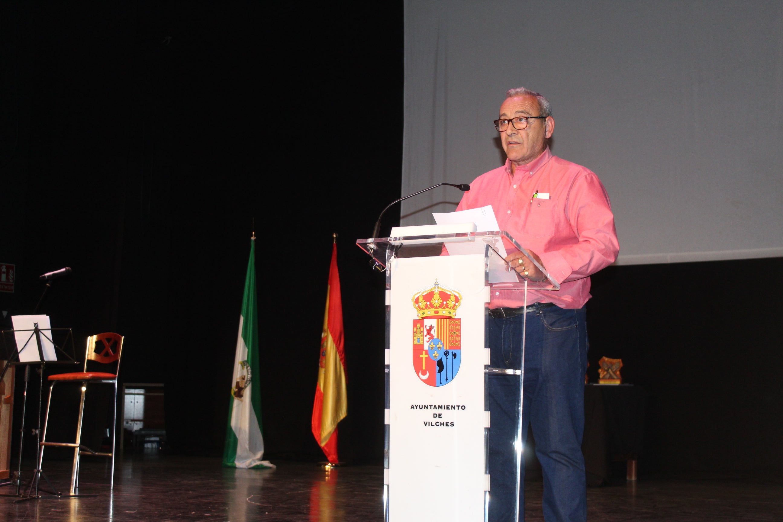 Manuel Luque recitando sus versos en la edición anterior.