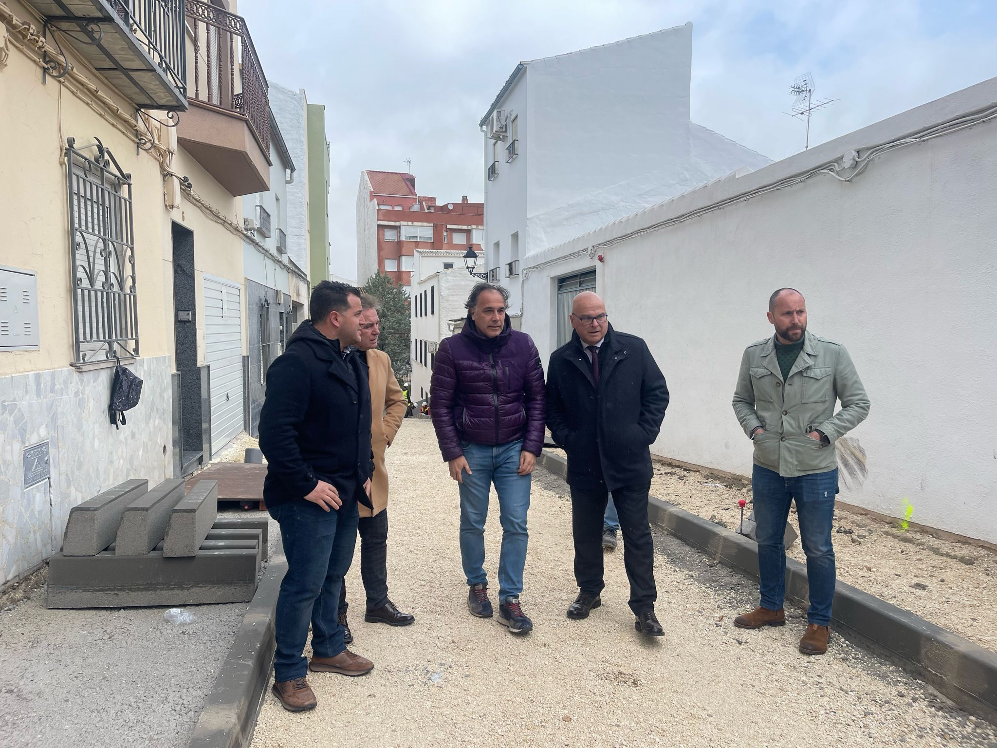 Visita a las obras realizadas en las tres calles de Torredelcampo.