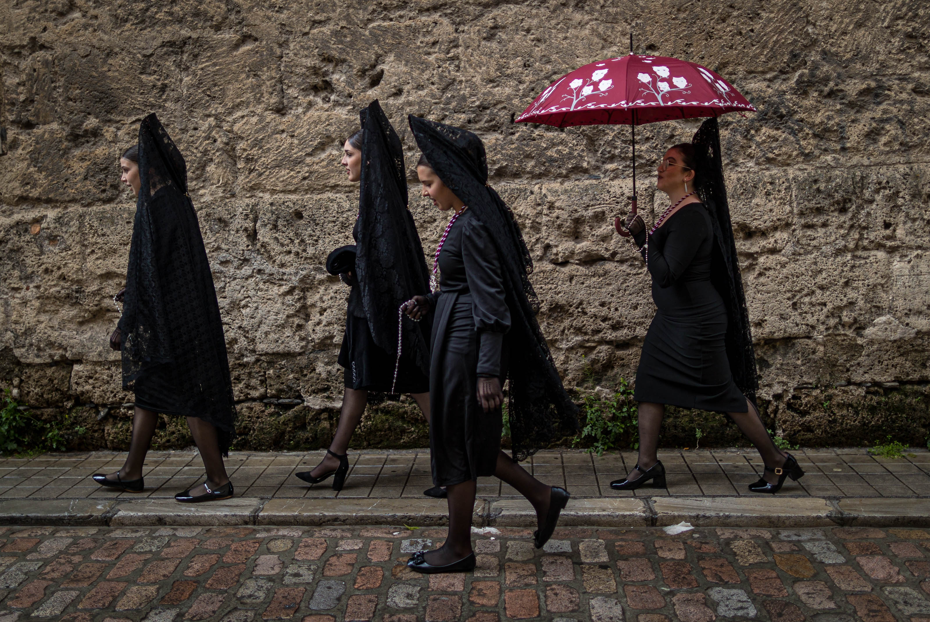 El Miércoles Santo oculto de Granada, en imágenes