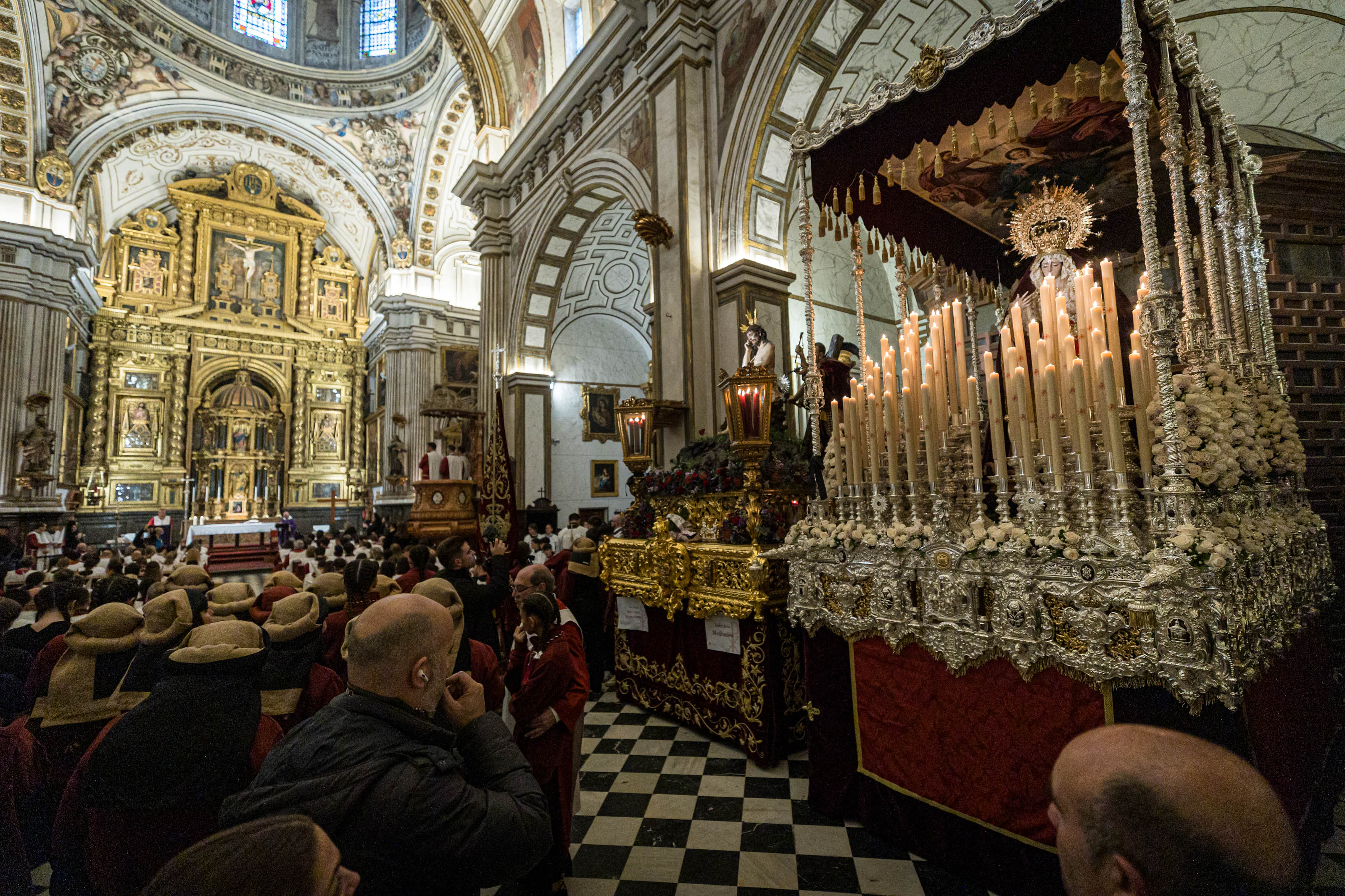 El Miércoles Santo oculto de Granada, en imágenes