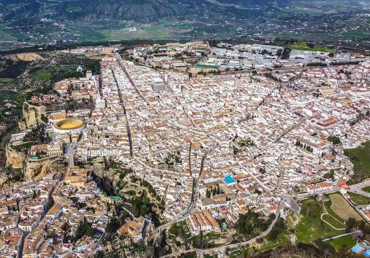 El pueblo de Andalucía que ha sido nombrado el más feliz de toda España