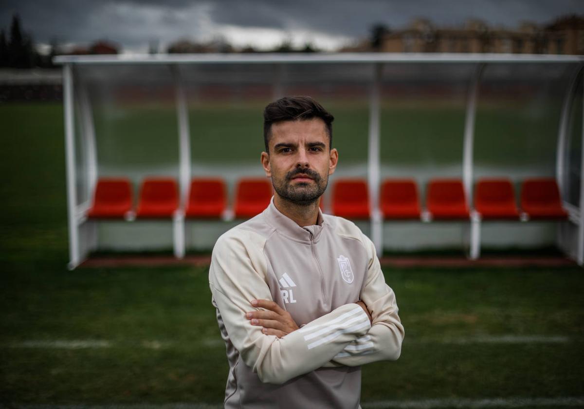 Roger Lamesa, entrenador del Granada femenino.