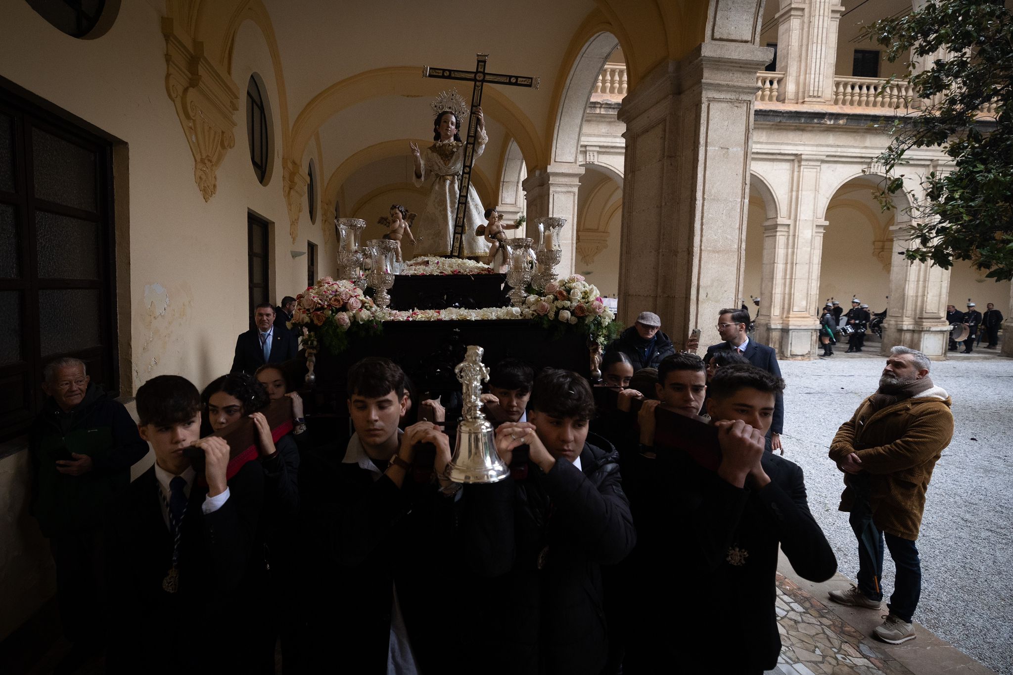 Las imágenes del Domingo de Resurrección en Granada