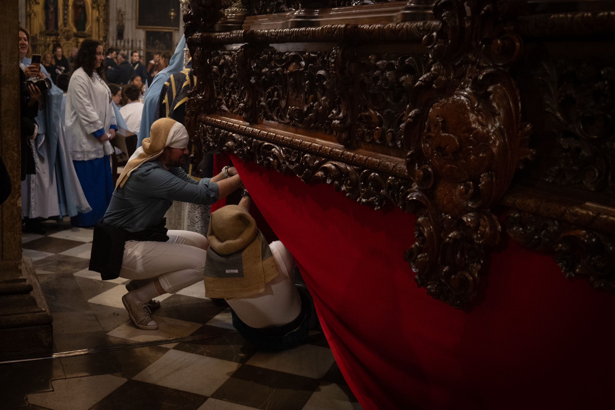 Las imágenes del Domingo de Resurrección en Granada