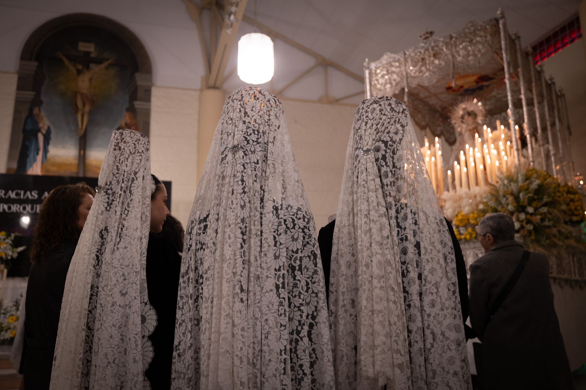 Las imágenes del Domingo de Resurrección en Granada