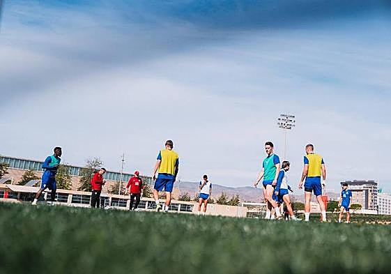 En la UD Almería, esto no es lo que parece