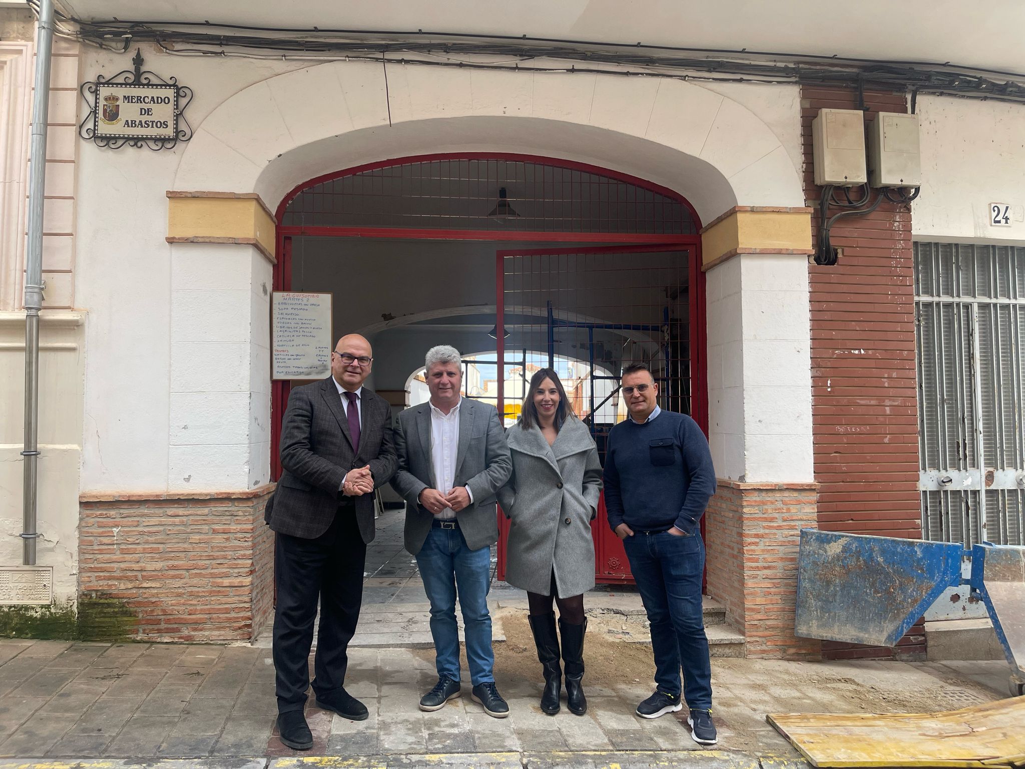 Visita a las obras del mercado de abastos de Vilches.