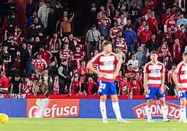 Los aficionados acabaron tan quemados como los jugadores.