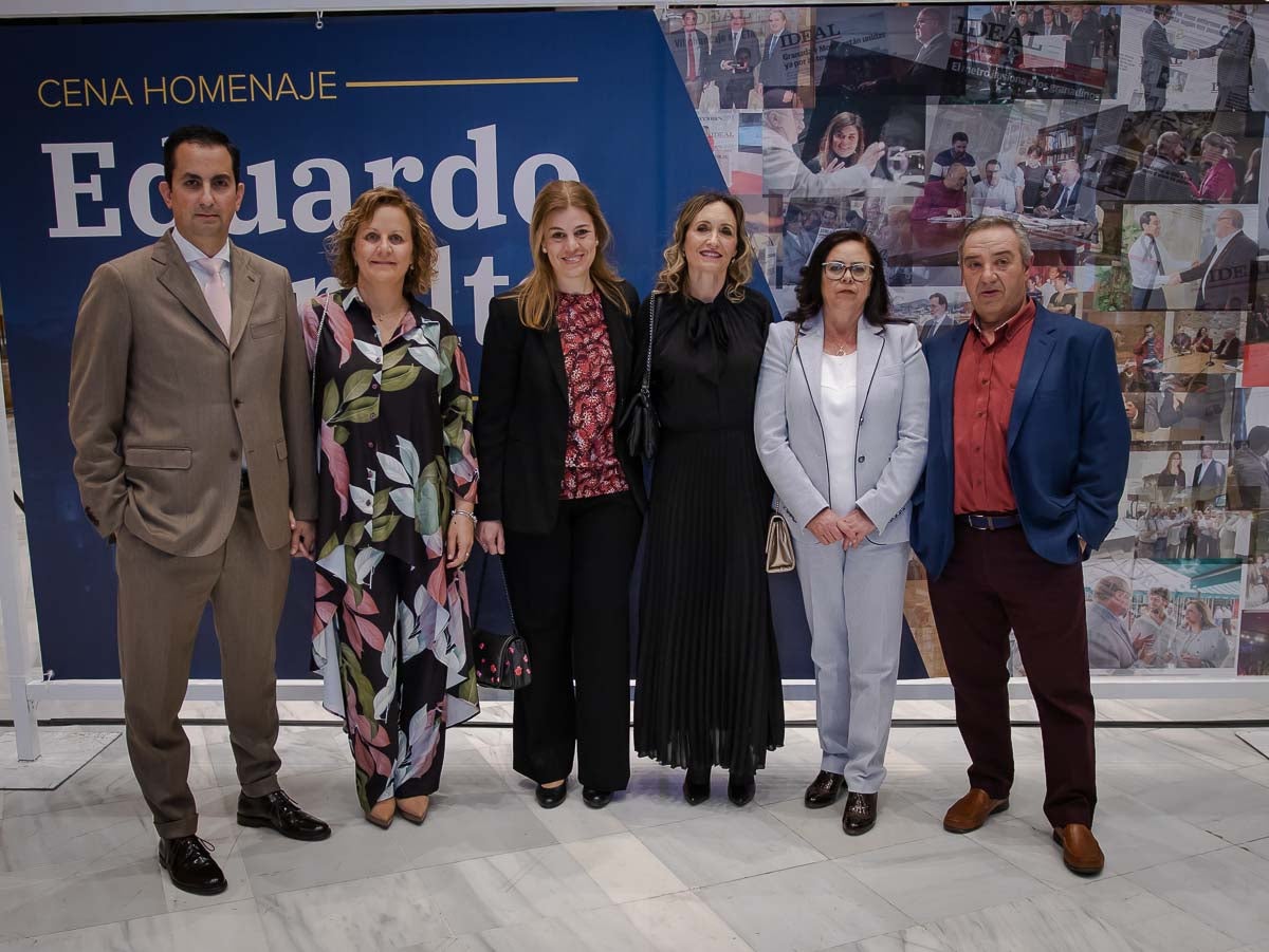 Las mejores imágenes de la cena homenaje a Eduardo Peralta