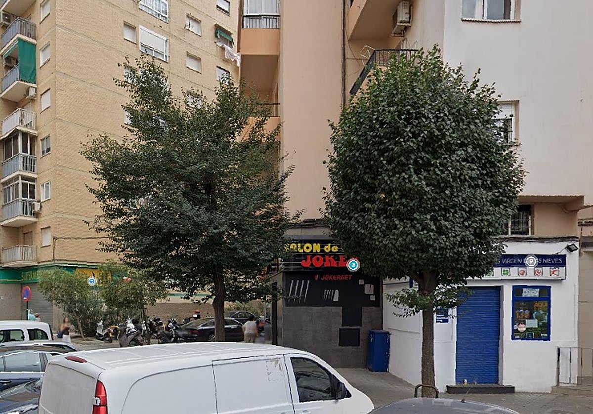 El número 37.496 ha sido consignado en el despacho de loterías ubicado en el número 46 de la Avenida de América.