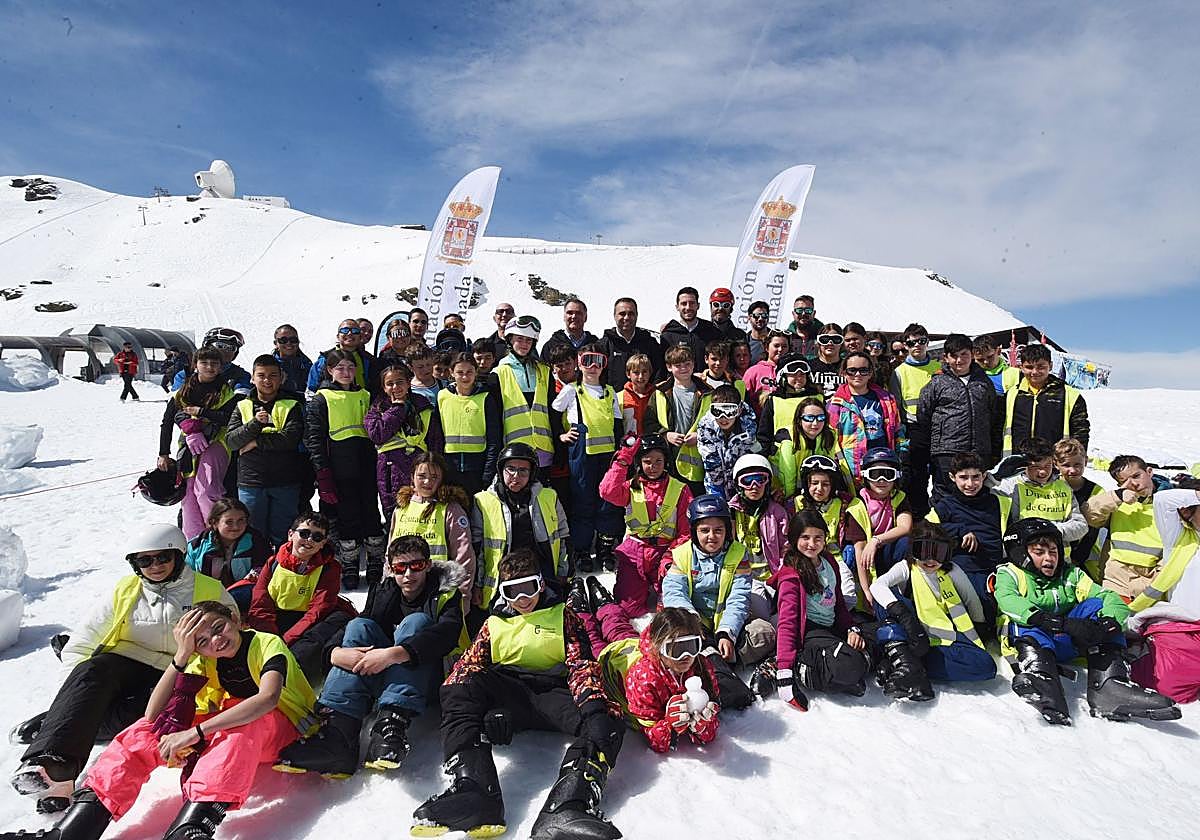 La Campaña de Esquí de Diputación beneficia a más de 4.000 escolares
