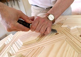 Trabajando la madera.