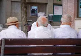 La pensión media no llega a mil euros en ocho de cada diez municipios de Granada