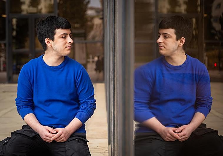 Noah Luque en los juzgados de la Caleta, en Granada