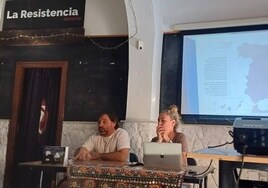Presentación del informe en la Resistencia de Almería.