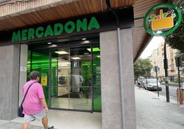 Mercadona responde a Pascual tras la retirada de su leche de sus supermercados.