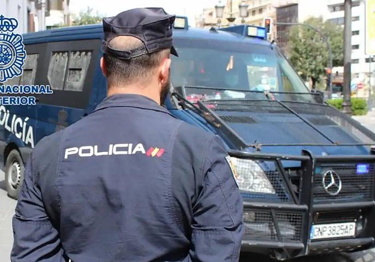 Imagen de archivo de un policía nacional.