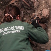 Hallan diez cuerpos maniatados en el Barranco de Víznar