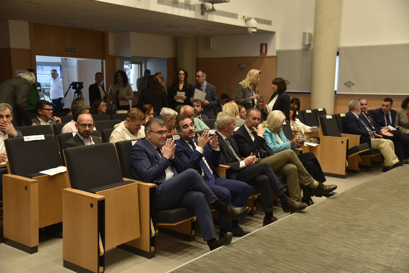 Las imágenes del foro por el crecimiento de la Costa Tropical