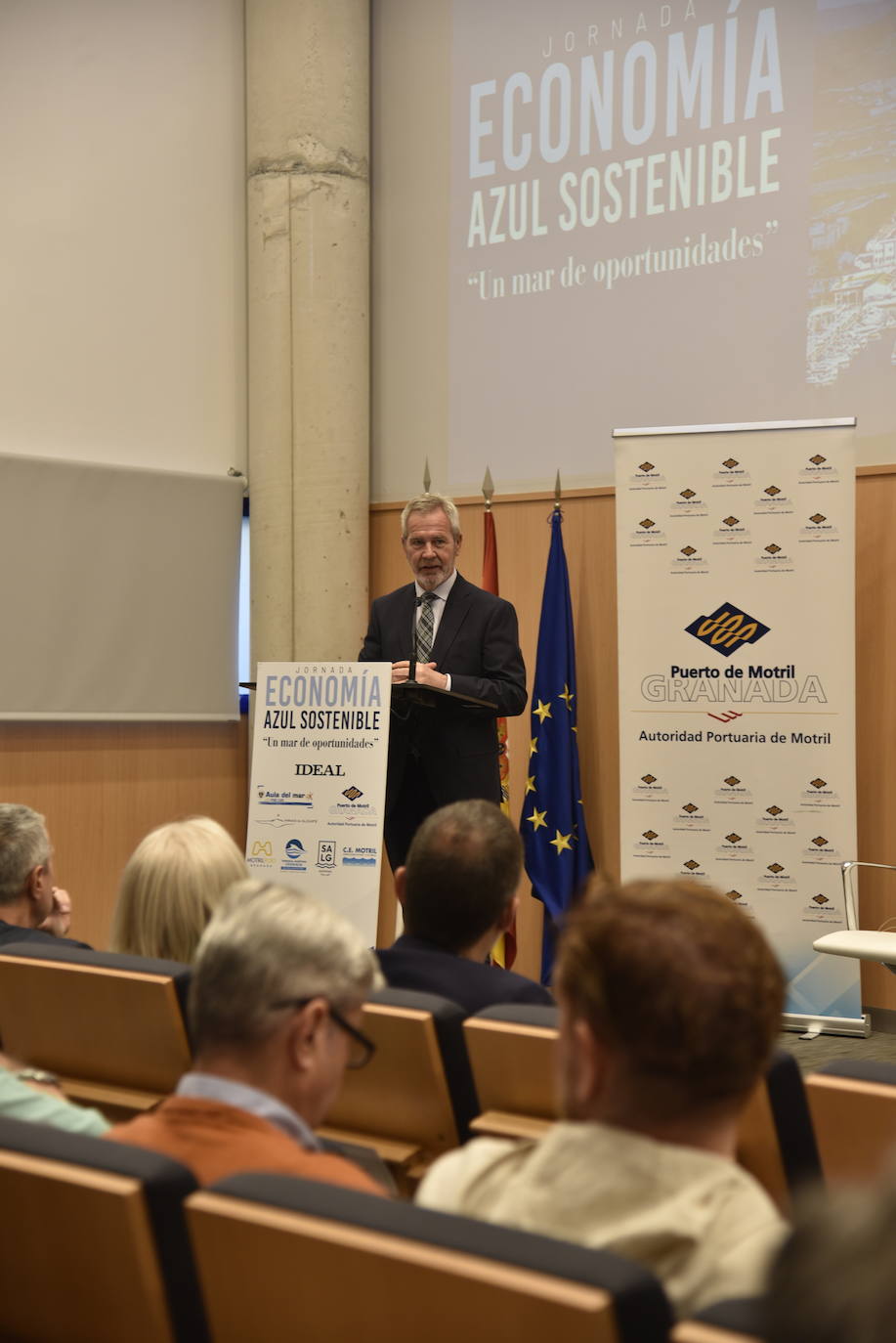 Las imágenes del foro por el crecimiento de la Costa Tropical