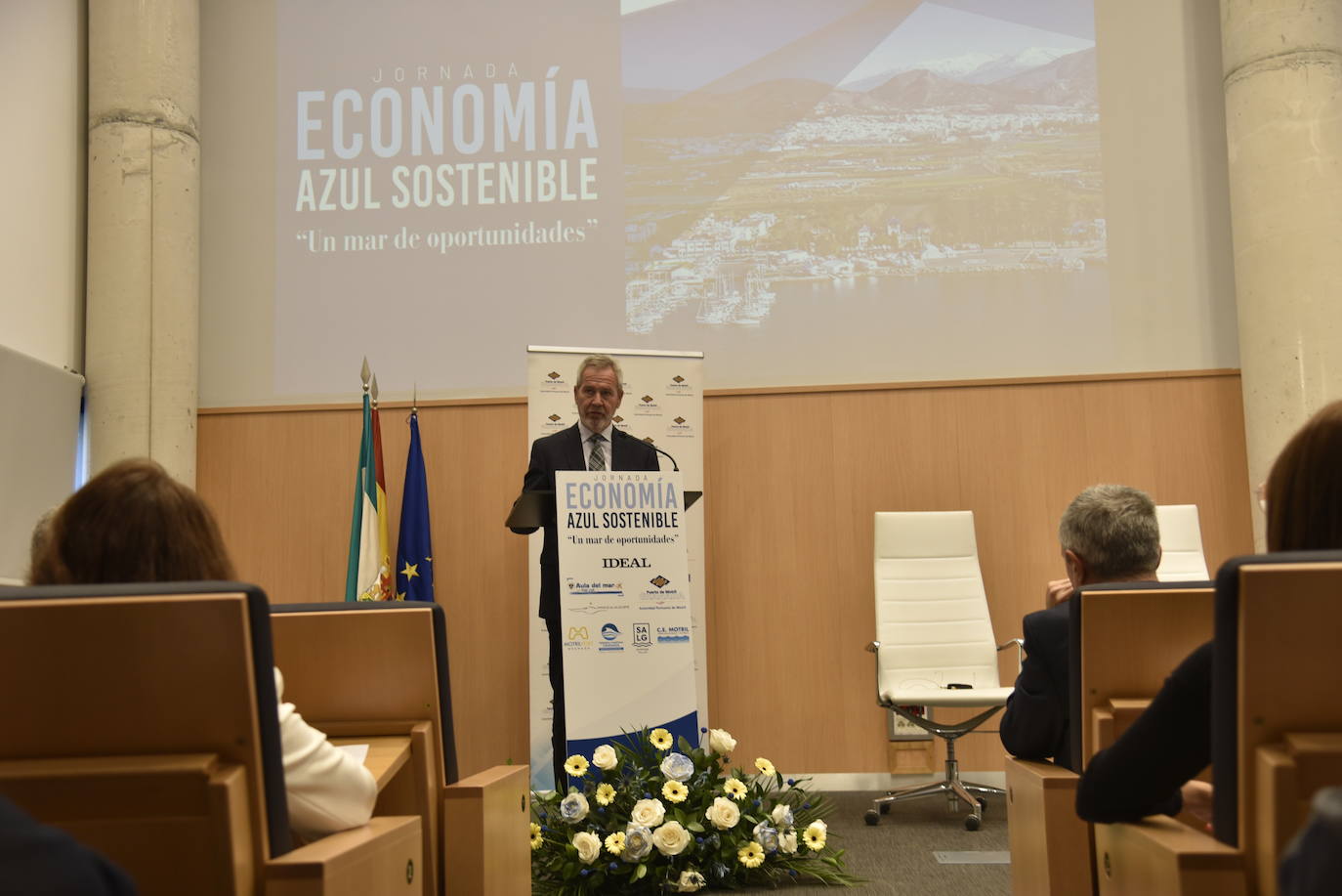 Las imágenes del foro por el crecimiento de la Costa Tropical