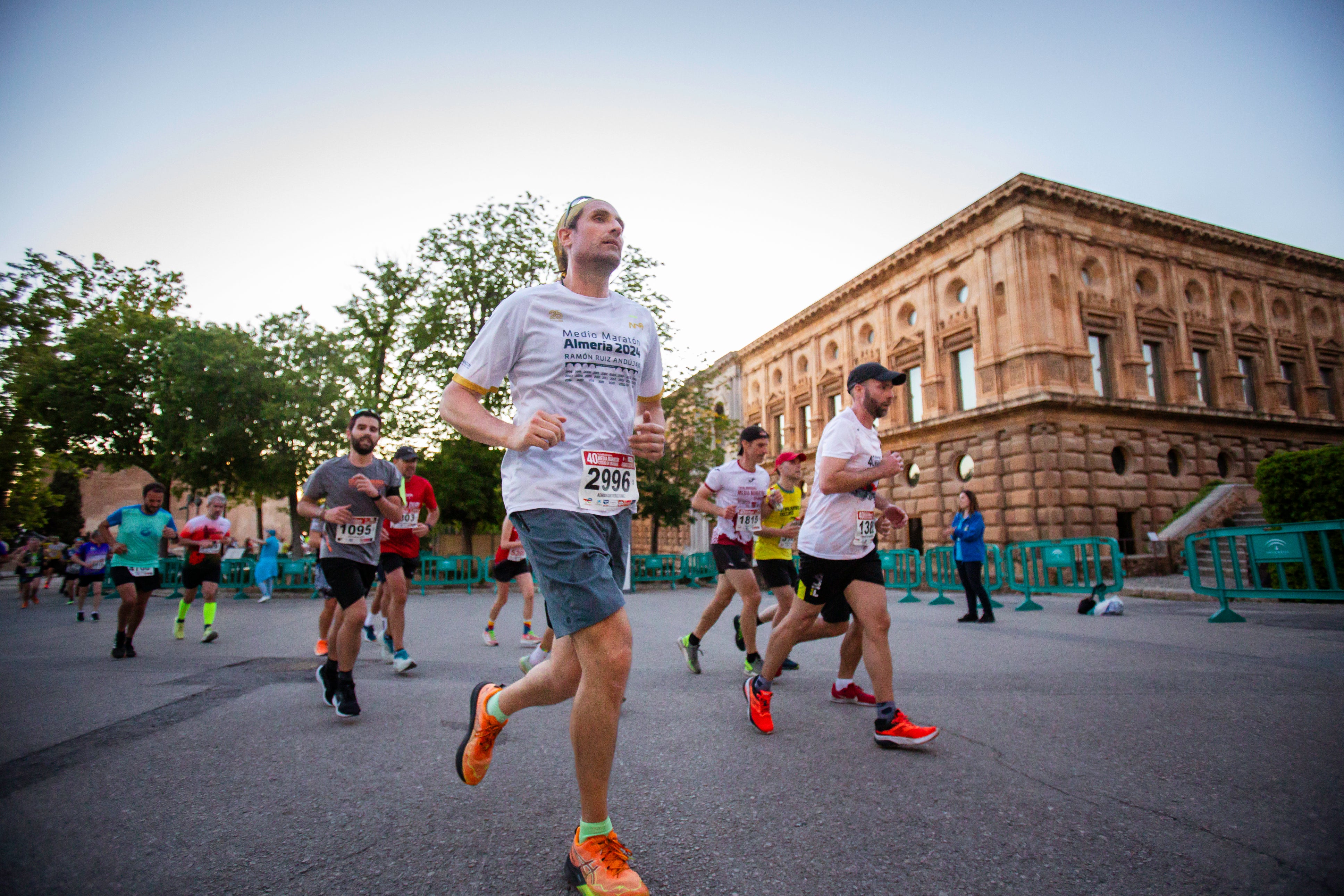 Encuéntrate en la Media Maratón de Granada