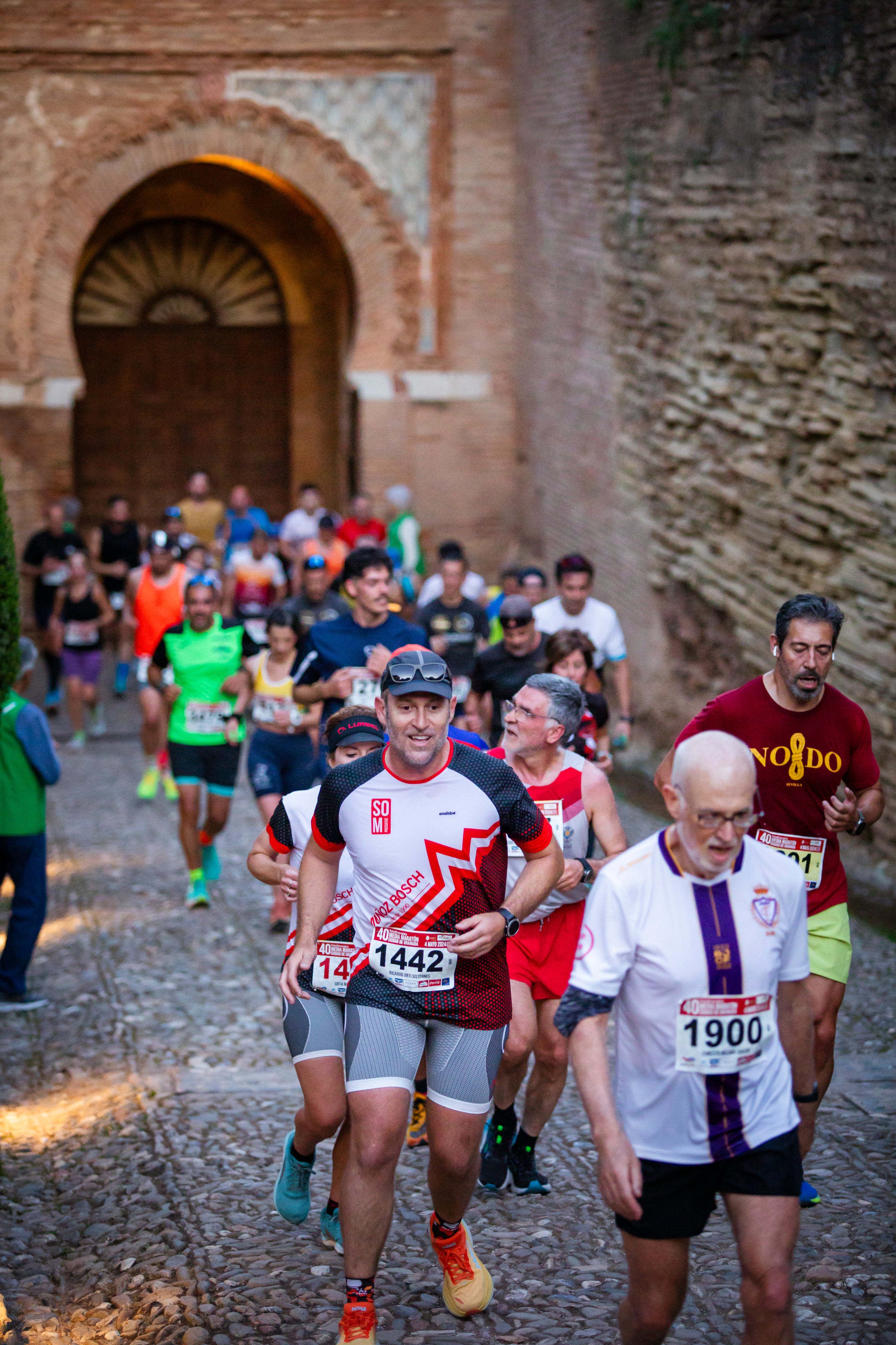 Encuéntrate en la Media Maratón de Granada