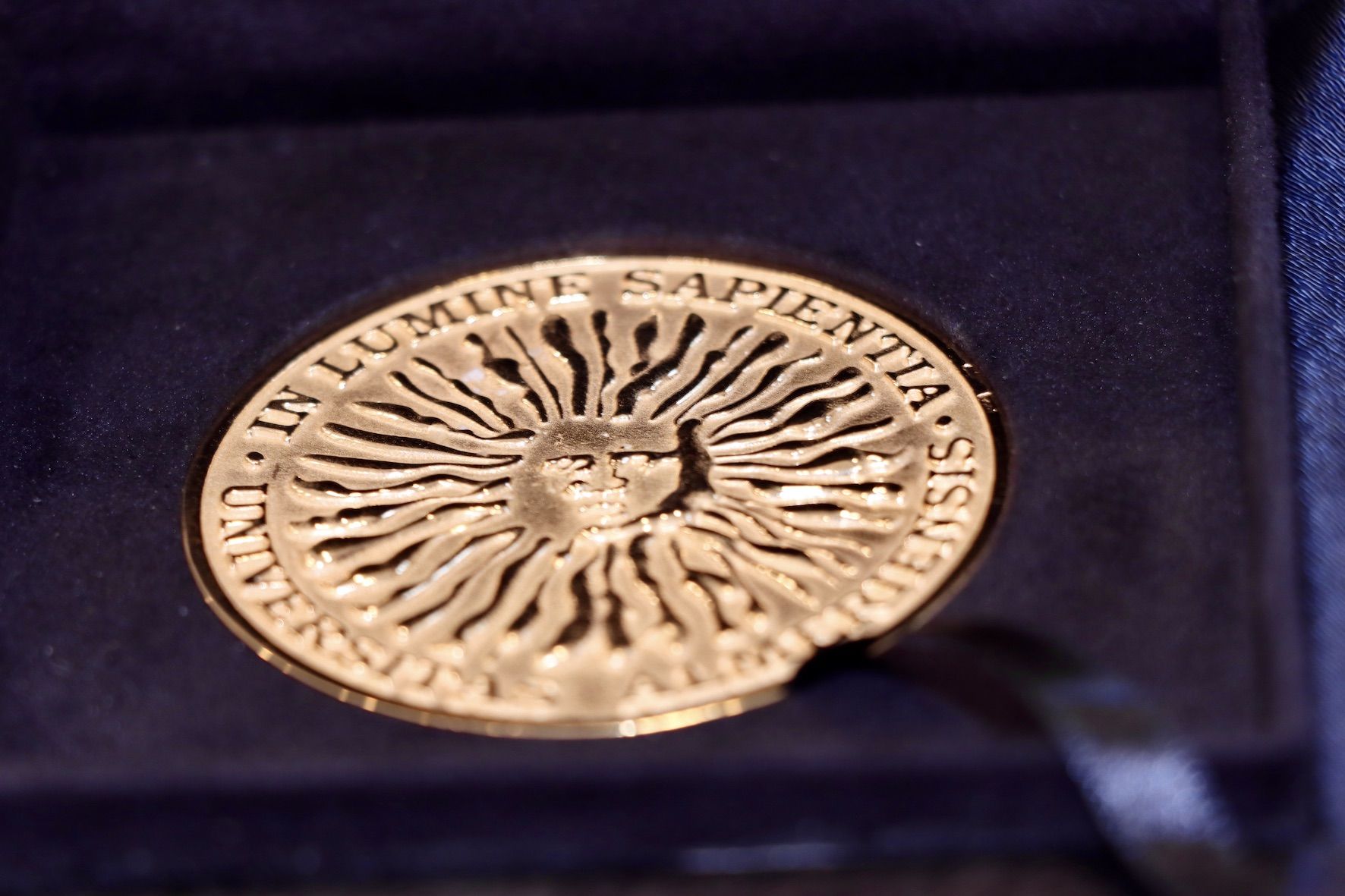 Una medalla de otra galaxia