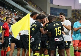 Ante el Cádiz, con el que jugaron el primer partido fuera, jugarán el último de Liga.