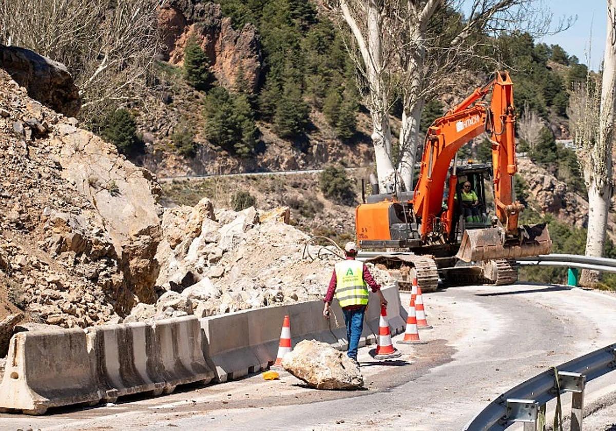 Trabajos anteriores en la carretera de la Sierra. P