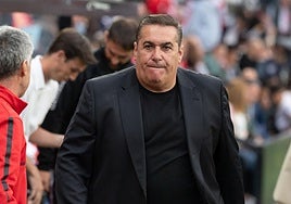 José Ramón Sandoval, con cara de pocos amigos en su vuelta a Vallecas.